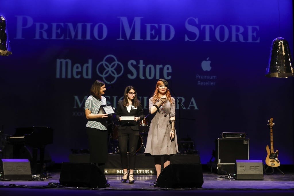 PREMIO MEDSTORE - HER